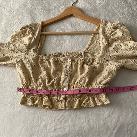 UO Tan Button Down Eyelet Crop Top - Picture 10 of 15